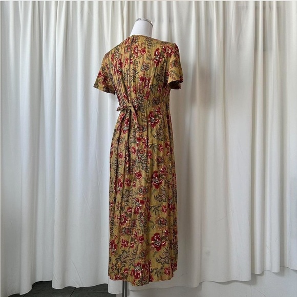 1990s Vintage Positive Attitude Tan, red and green floral pleated dress size 6. - Picture 2 of 8